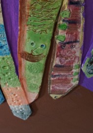 Details aus Ton in Plattentechnik Kunstprojekt „Friedensreich Hundertwasser in Sichtigvor“ (St. Margaretha Grundschule) Landesprogramm Kultur und Schule